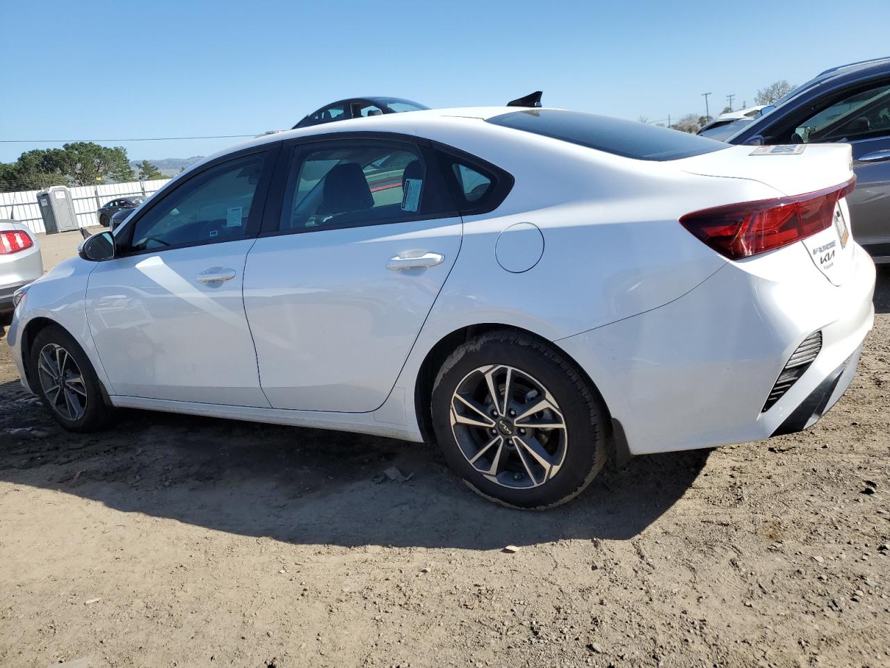 2024 KIA FORTE LX VIN:3KPF24AD8RE738226