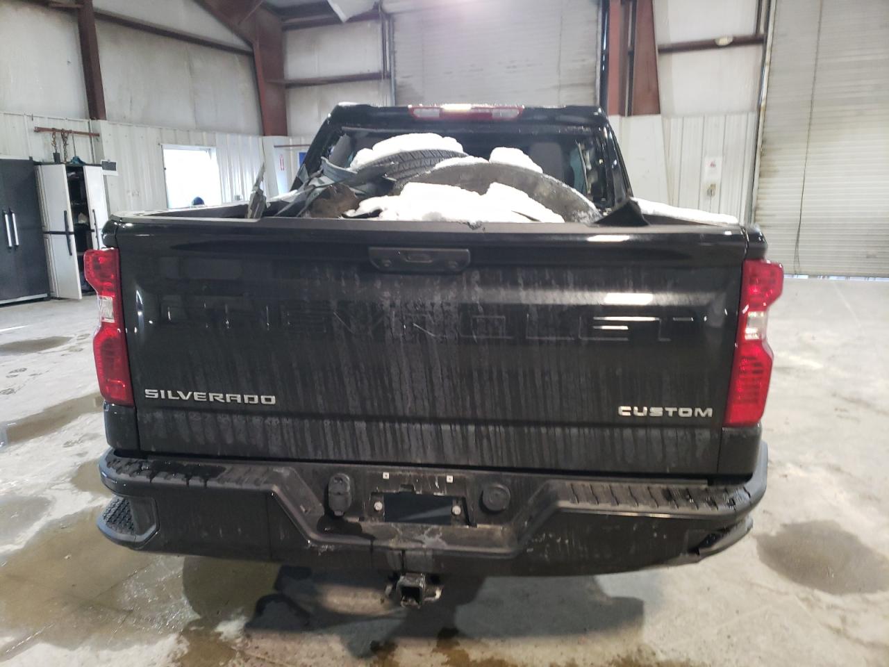 2022 CHEVROLET SILVERADO K1500 CUSTOM VIN:1GCPDBEK5NZ586898