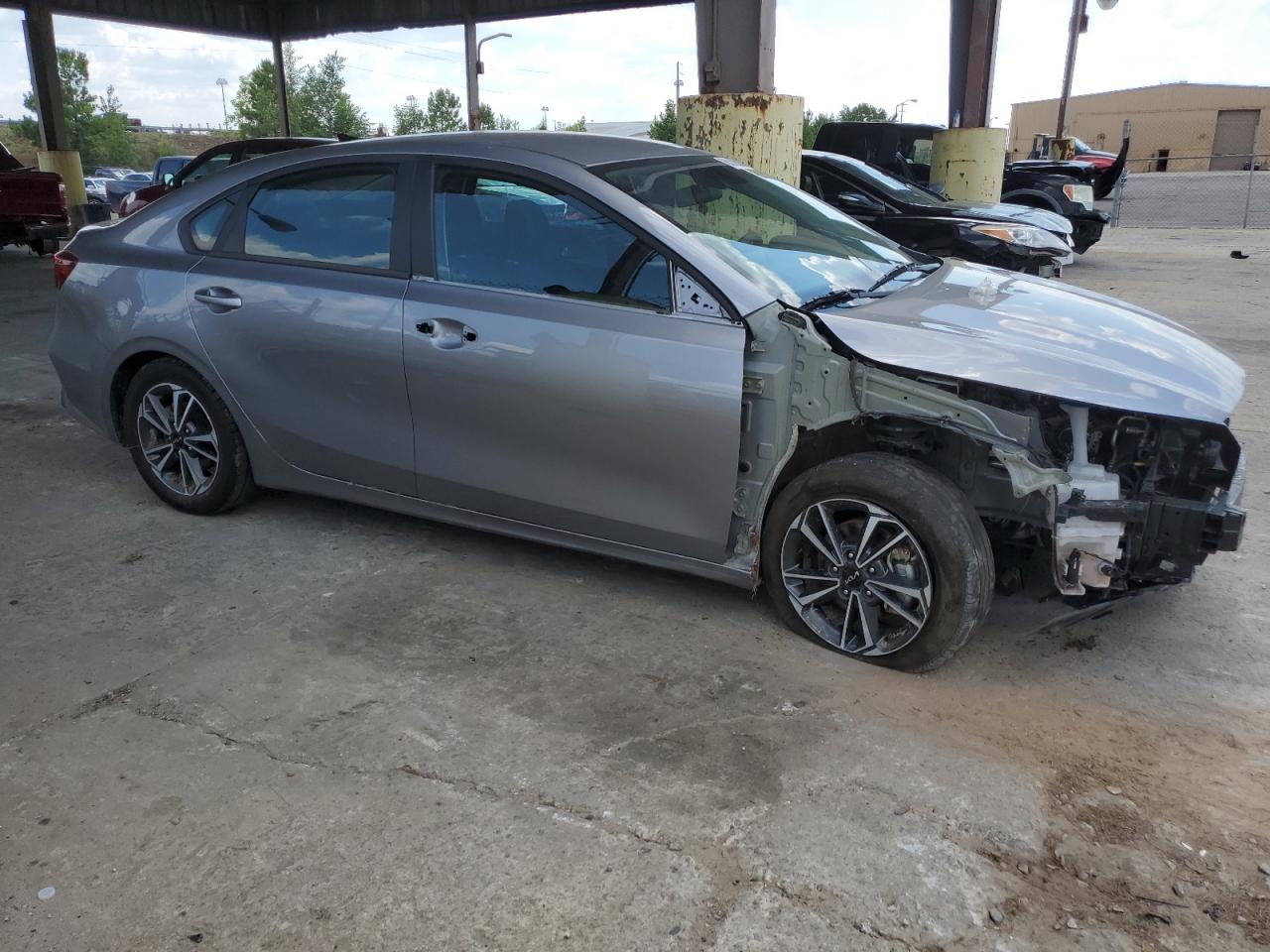 2023 KIA FORTE LX VIN:3KPF24AD3PE562599