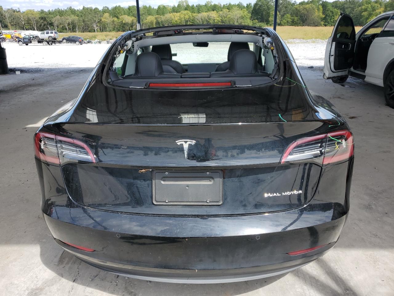 2022 TESLA MODEL 3  VIN:5YJ3E1EB1NF271088