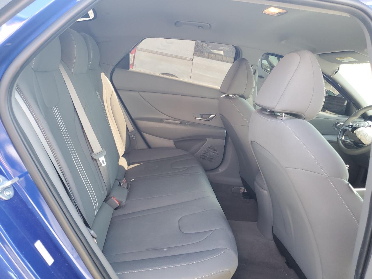 2023 HYUNDAI ELANTRA SEL VIN:KMHLM4AGXPU588590