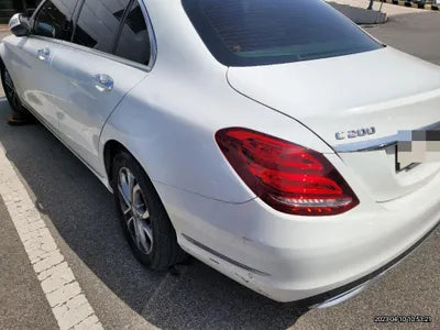 2014 Mercedes-Benz C 200 VIN: