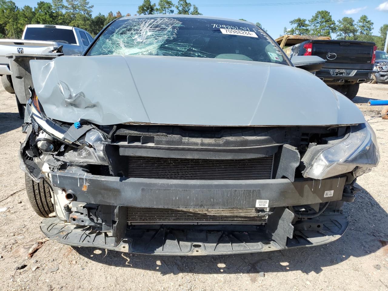 2022 HYUNDAI ELANTRA SEL VIN:KMHLM4AG6NU226043