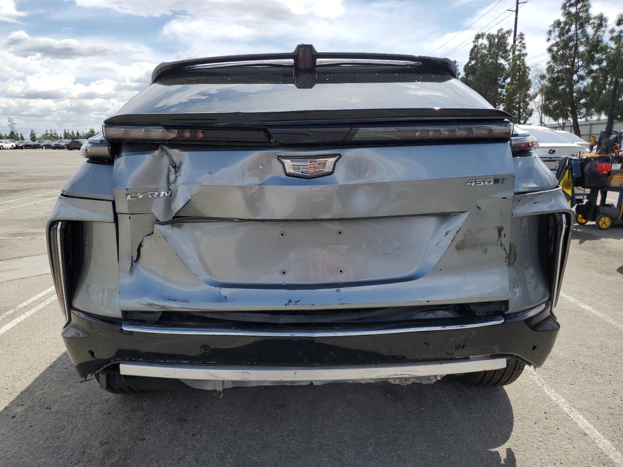 2024 CADILLAC LYRIQ LUXURY VIN:1GYKPRRK6RZ104038