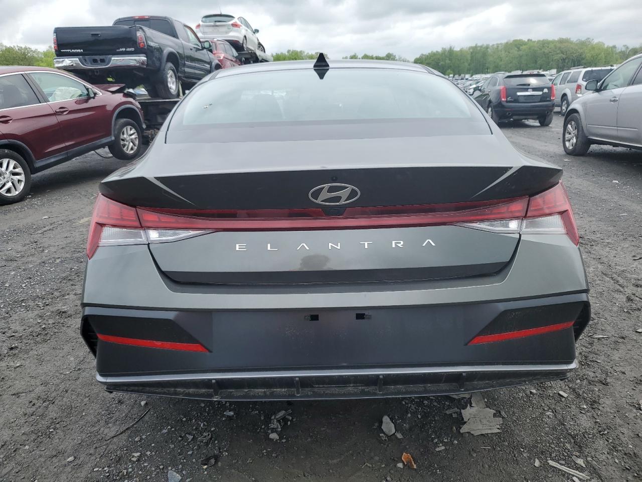 2024 HYUNDAI ELANTRA SEL VIN:KMHLS4DG5RU658436