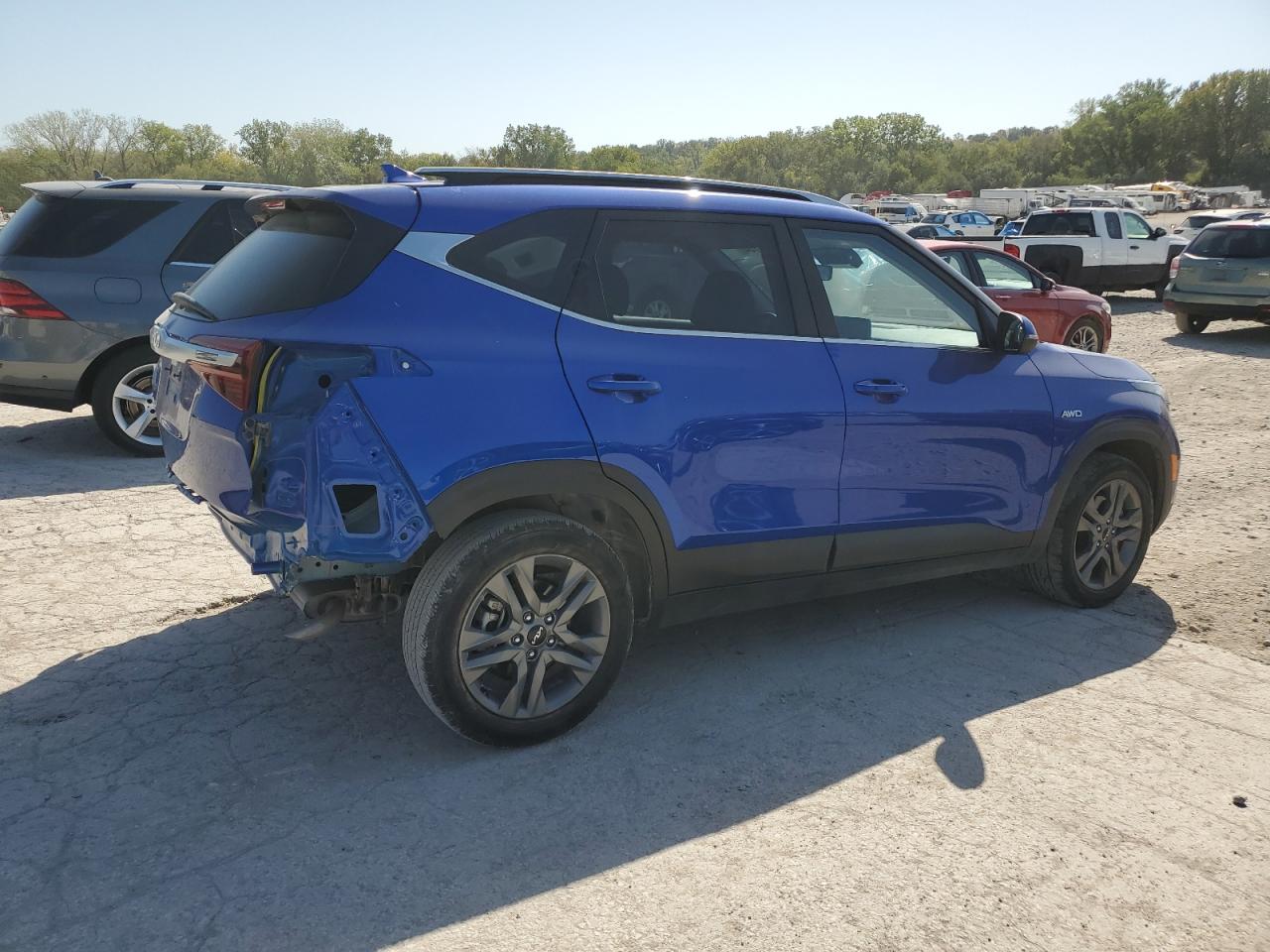 2023 KIA SELTOS S VIN:KNDEUCAA7P7437532