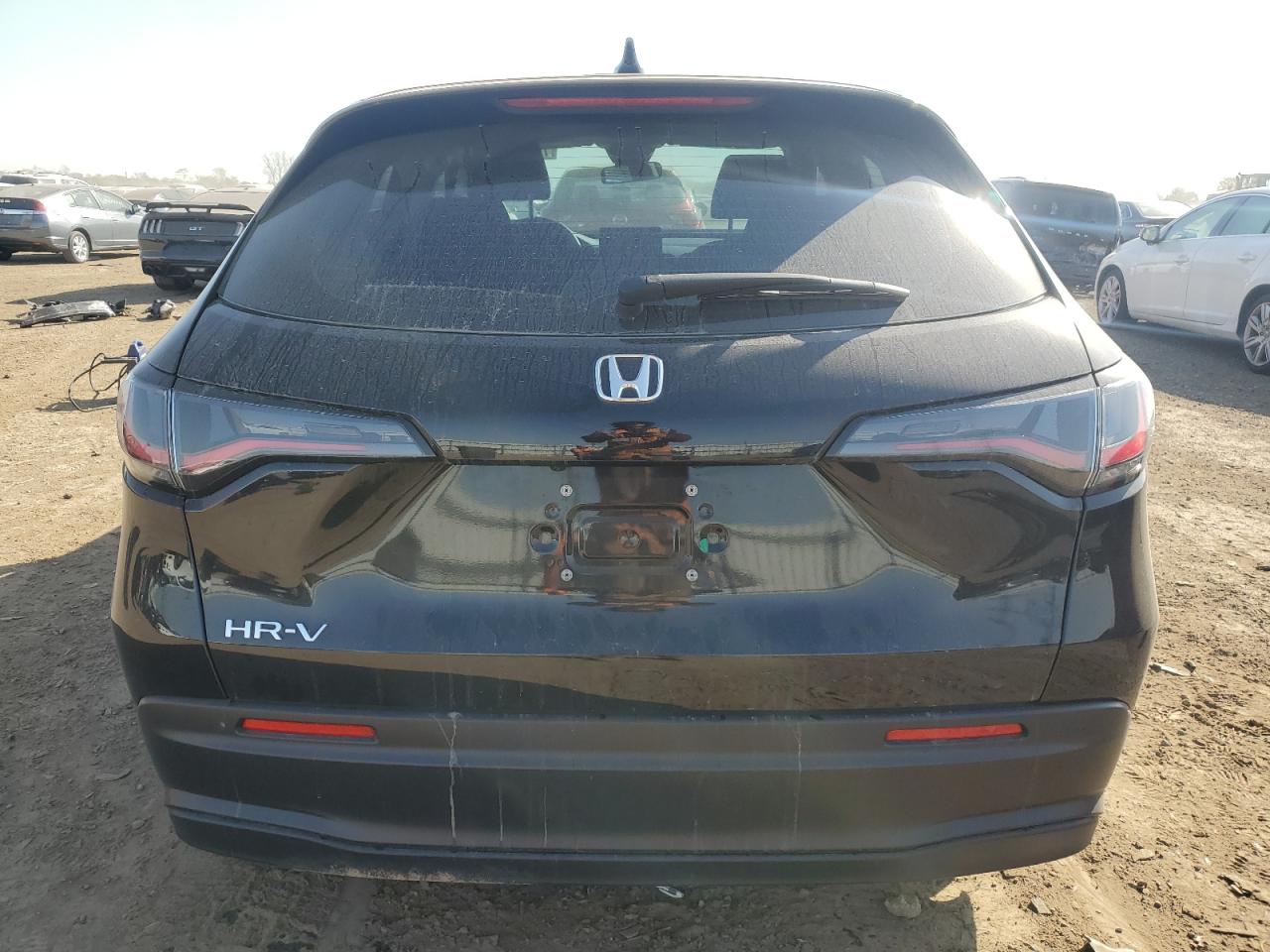 2023 HONDA HR-V LX VIN:3CZRZ1H31PM737906