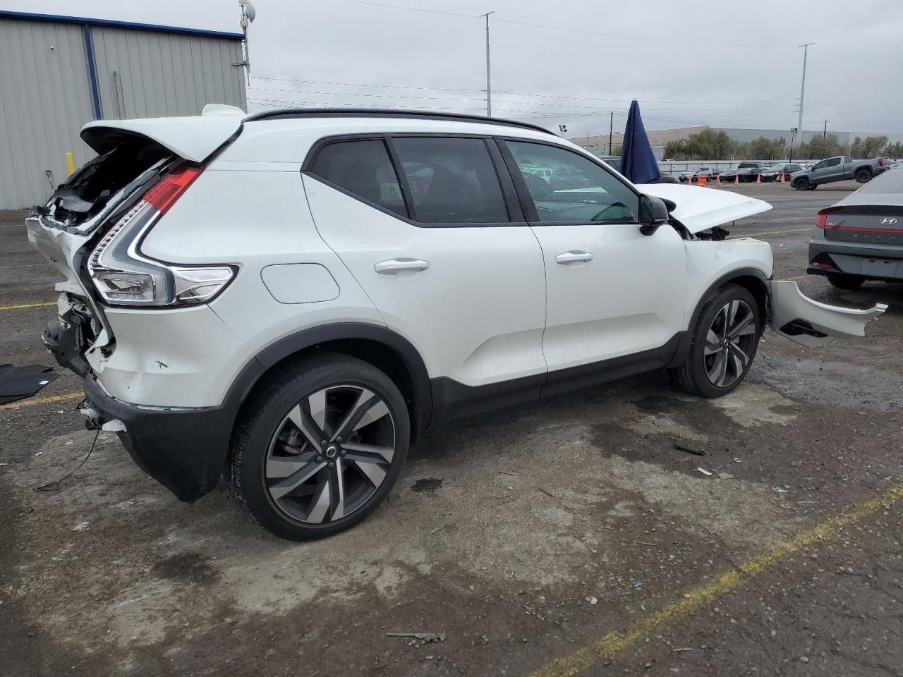 2024 VOLVO XC40 PLUS VIN:YV4L12UL0R2272976