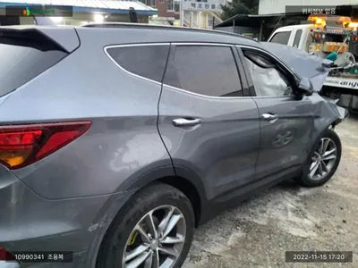 2016 Hyundai Santa FE KMHSW81UDGU645735 VIN:KMHSW81UDGU645735