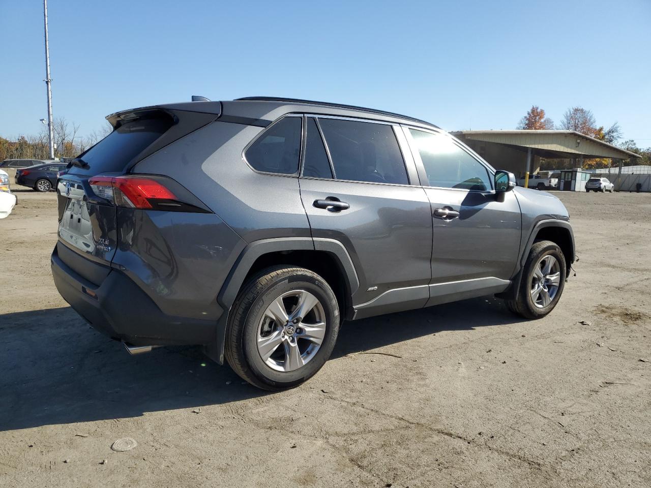 2024 TOYOTA RAV4 XLE VIN:2T3RWRFV6RW190909