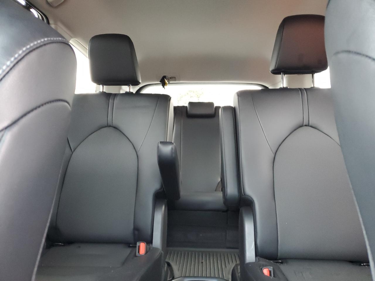 2024 TOYOTA GRAND HIGHLANDER XLE VIN:5TDAAAB52RS020406