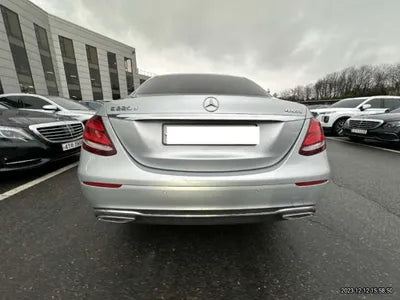 2017 Mercedes-Benz E 220 WDDZF0FB5HA254684 VIN:WDDZF0FB5HA254684