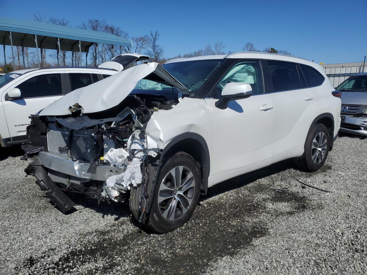 2024 TOYOTA HIGHLANDER LE VIN:5TDKDRAH6RS547709