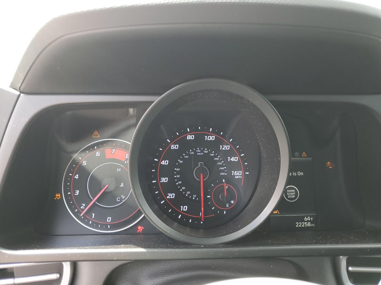 2022 HYUNDAI ELANTRA SEL VIN:KMHLM4AG4NU358136
