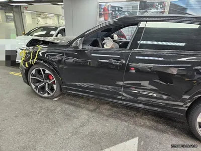 2024 Audi RS Q8 VIN: