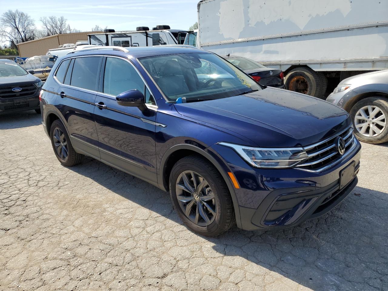 2023 VOLKSWAGEN TIGUAN SE VIN:3VVNB7AX8PM112428