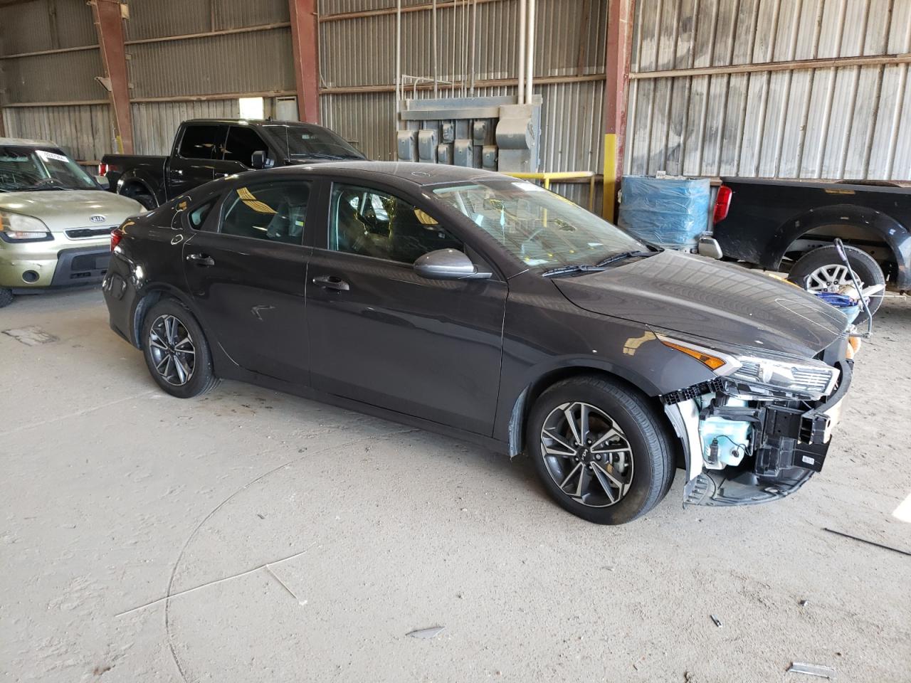 2022 KIA FORTE FE VIN:3KPF24AD8NE456646