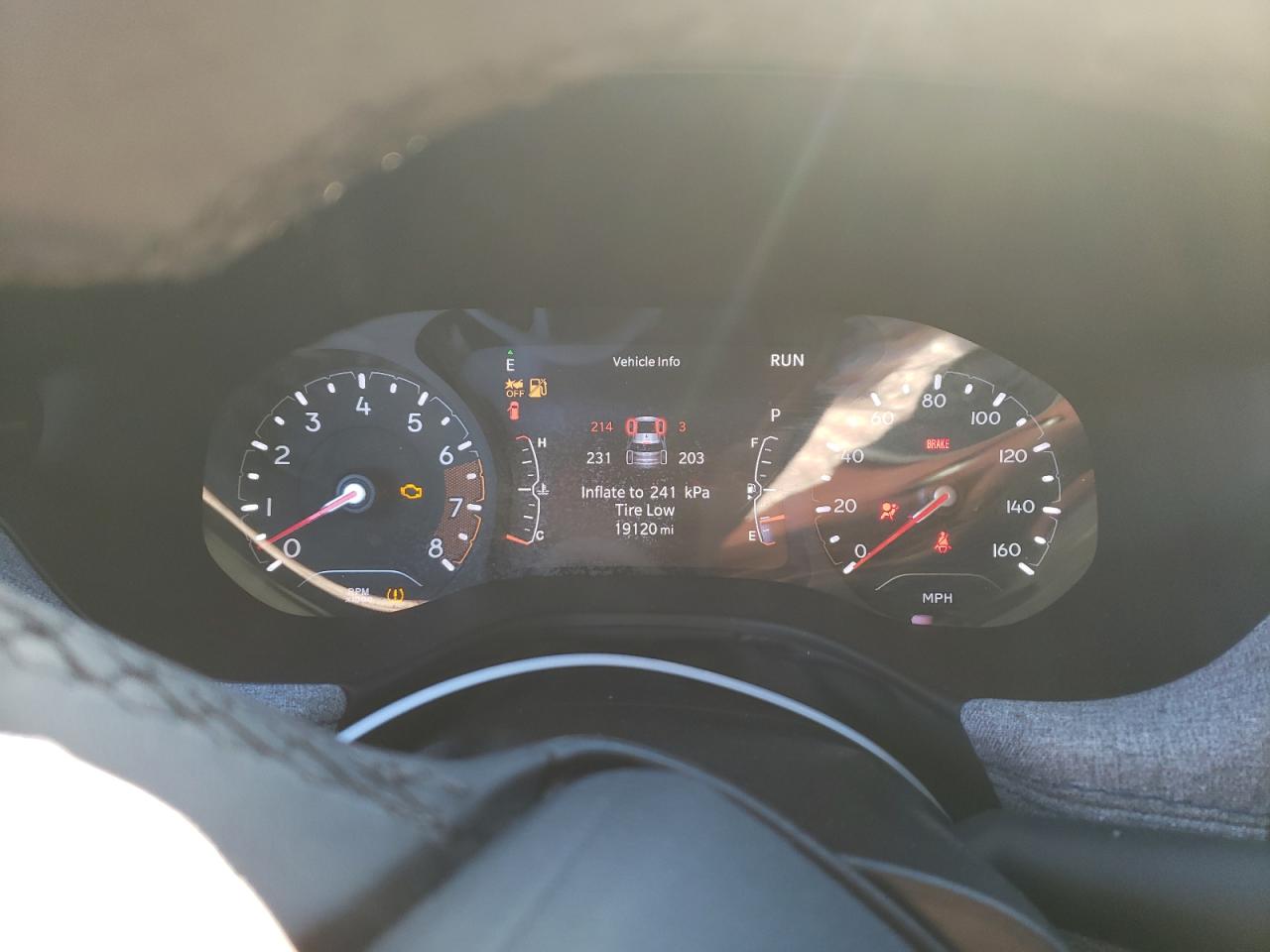 2024 JEEP COMPASS LATITUDE VIN:3C4NJDBNXRT114087