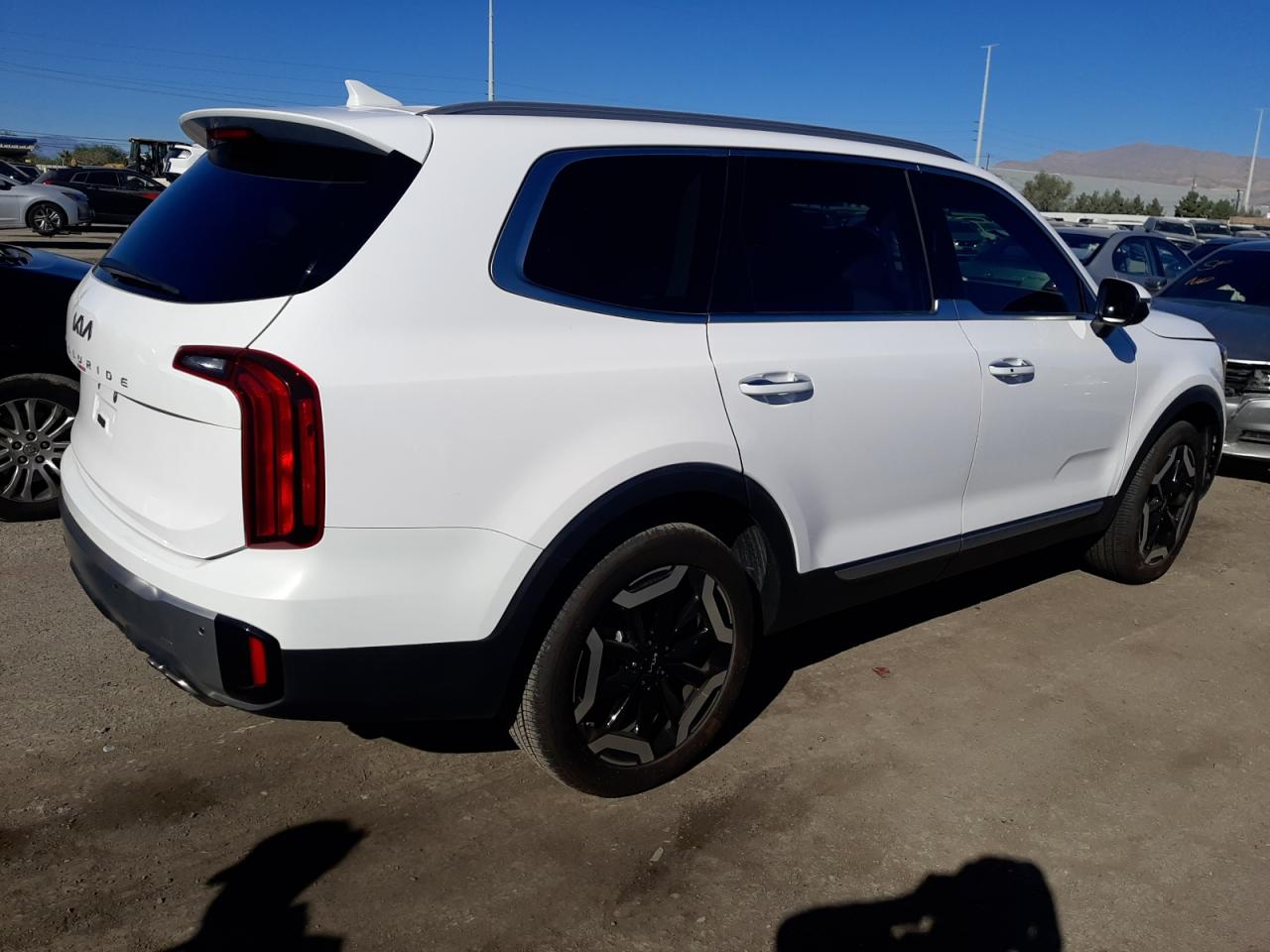 2023 KIA TELLURIDE S VIN:5XYP64GC2PG346835