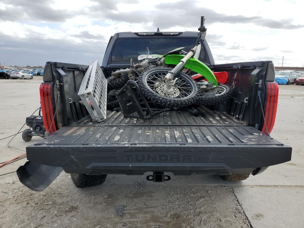 2022 TOYOTA TUNDRA CREWMAX SR VIN:5TFLA5DB7NX030811