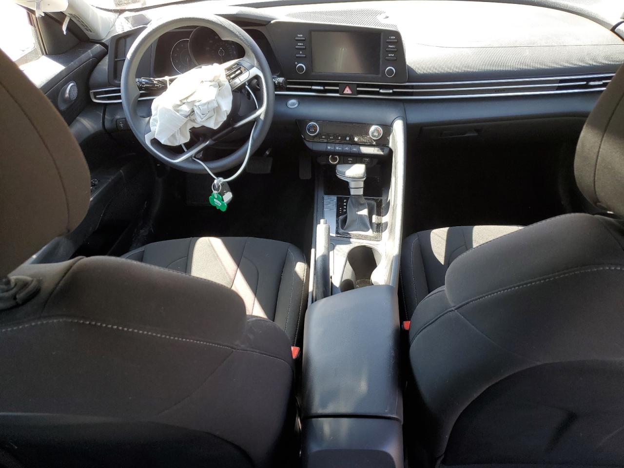 2022 HYUNDAI ELANTRA SEL VIN:KMHLM4AG8NU332901