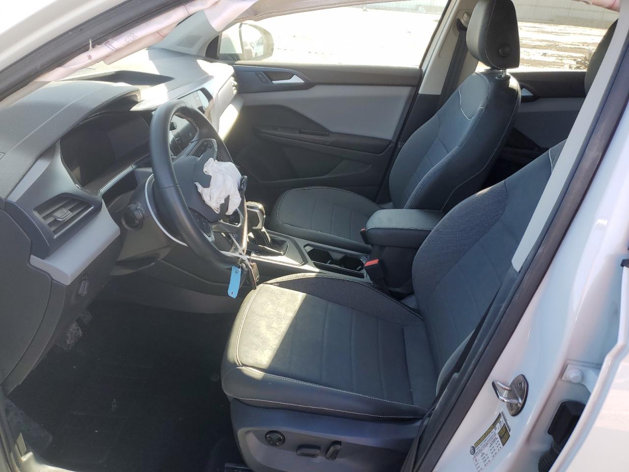 2023 VOLKSWAGEN TAOS SE VIN:3VVSX7B28PM349475