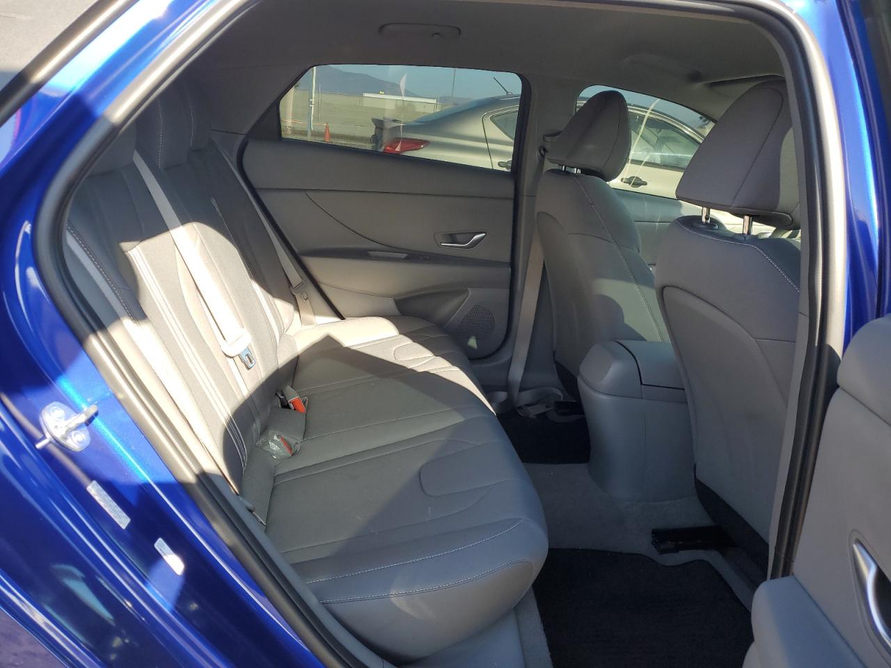 2023 HYUNDAI ELANTRA SEL VIN:KMHLM4AGXPU586242