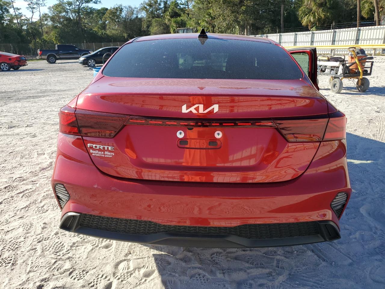 2022 KIA FORTE FE VIN:3KPF24AD8NE458753
