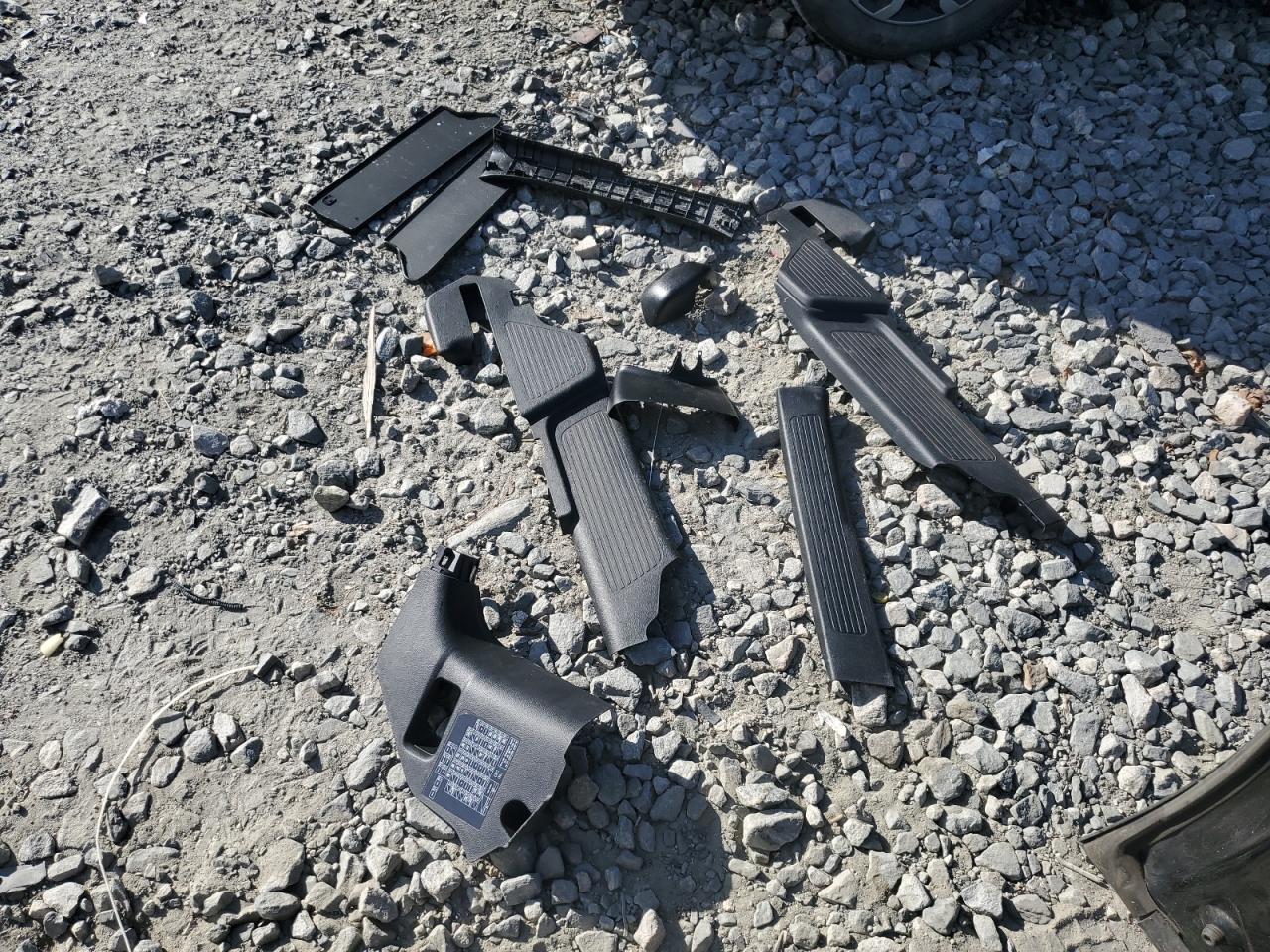 2024 HONDA PILOT TOURING VIN:5FNYG2H72RB002861