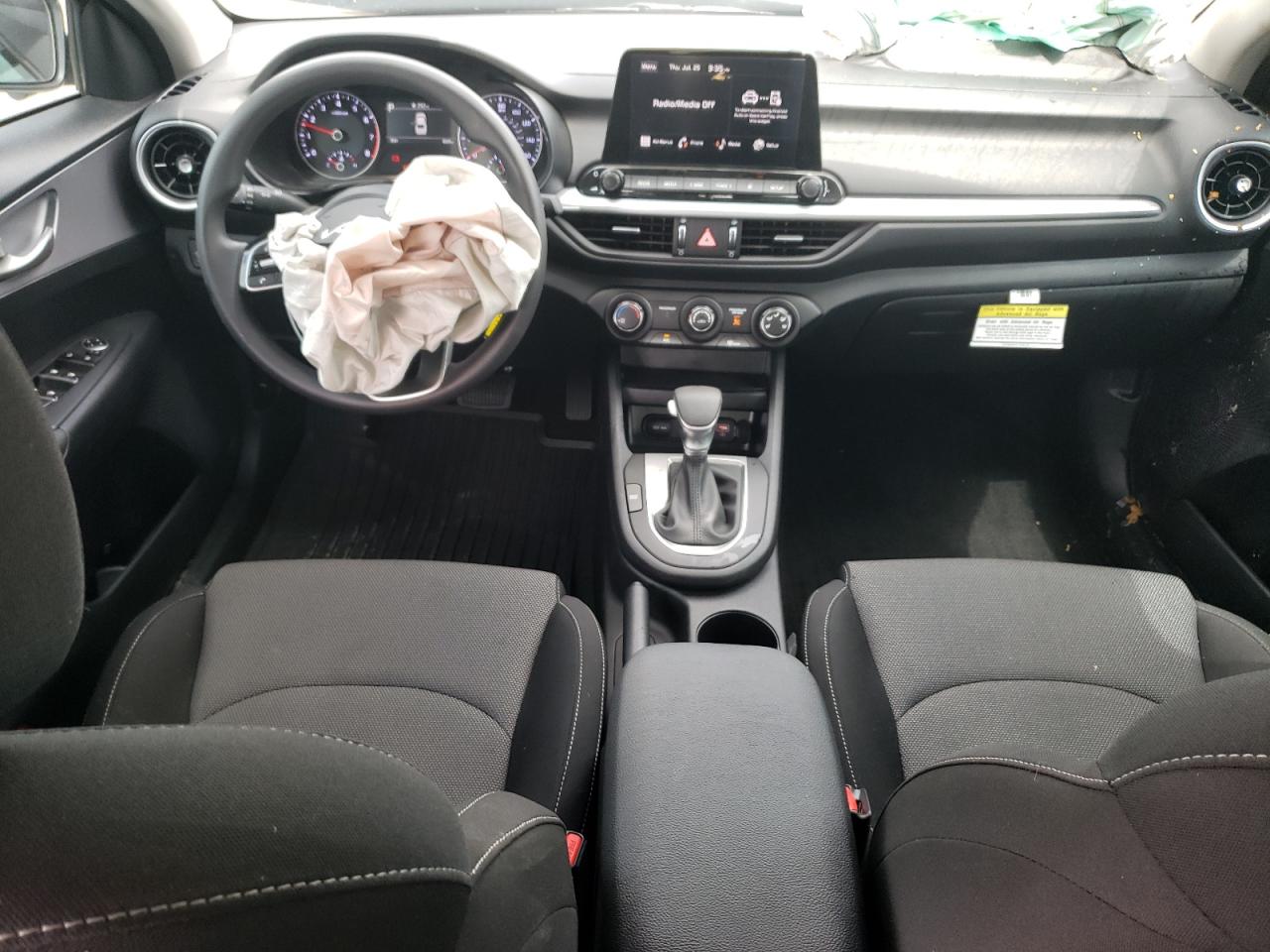 2024 KIA FORTE LX VIN:3KPF24AD9RE792148