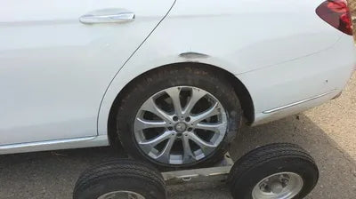 2017 Mercedes-Benz E 220 VIN: