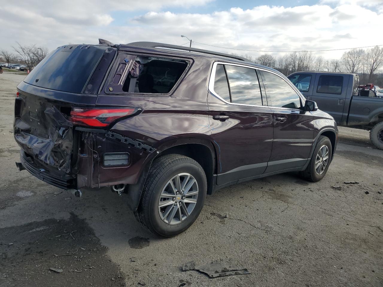 2023 CHEVROLET TRAVERSE LT VIN:1GNERGKW7PJ244312