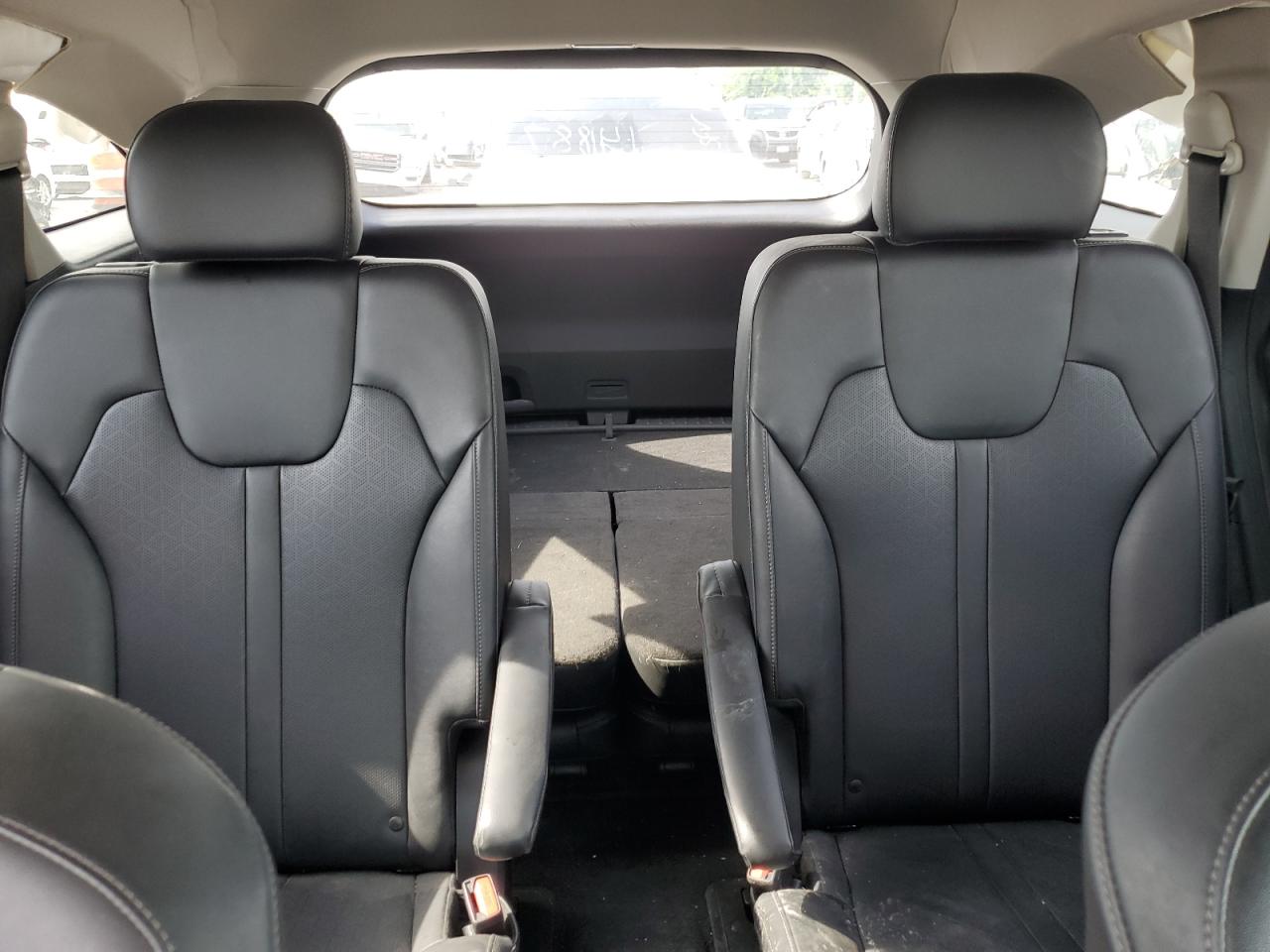 2022 KIA SORENTO EX VIN:5XYRHDLF4NG141887