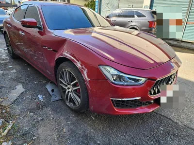 2019 Maserati Ghibli VIN: