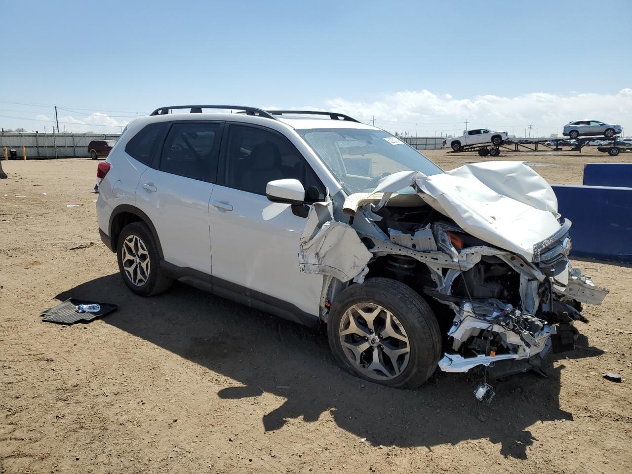 2022 SUBARU FORESTER PREMIUM VIN:JF2SKAEC7NH437211