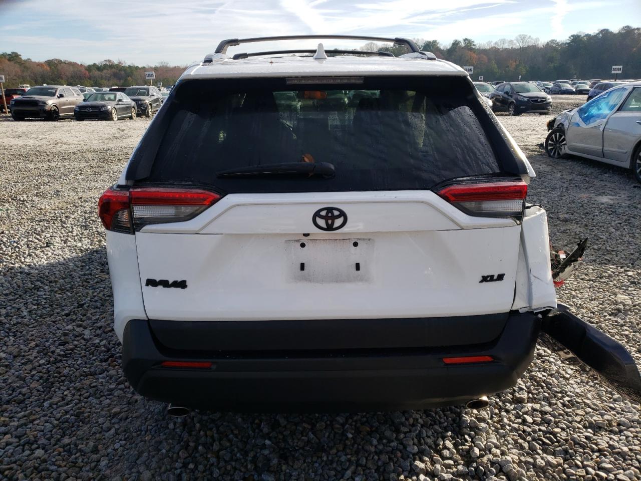 2023 TOYOTA RAV4 XLE VIN:2T3W1RFV3PC216611