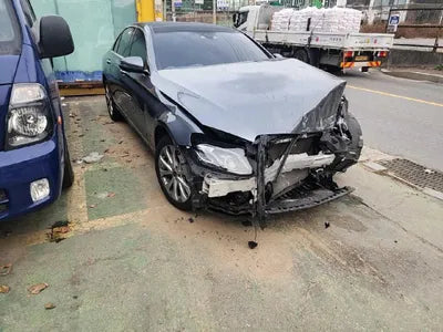 2019 Mercedes-Benz E 300 WDDZF4KB3KA667935 VIN:WDDZF4KB3KA667935