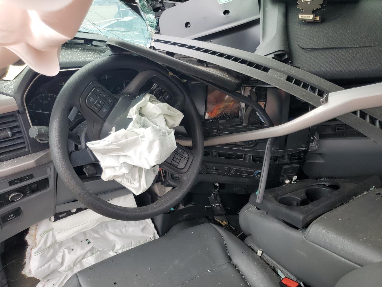 2023 FORD F150  VIN:1FTMF1CP2PKF59241
