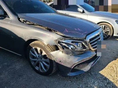 2016 Mercedes-Benz E 300 VIN: