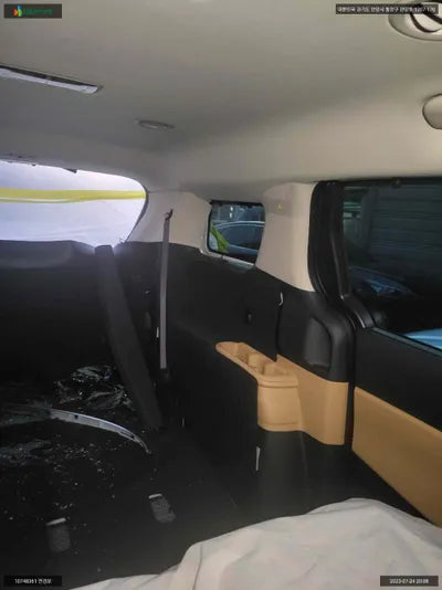 2023 Kia Carnival KNANC813BPS360211 VIN:KNANC813BPS360211