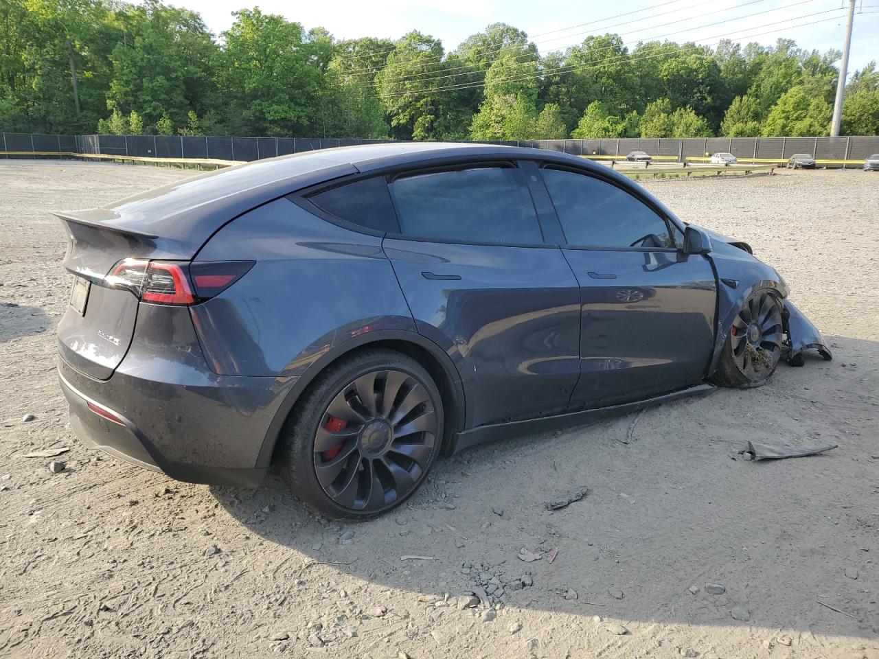 2022 TESLA MODEL Y  VIN:7SAYGDEF8NF508389