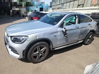 2021 Mercedes-Benz GLC 300 VIN: