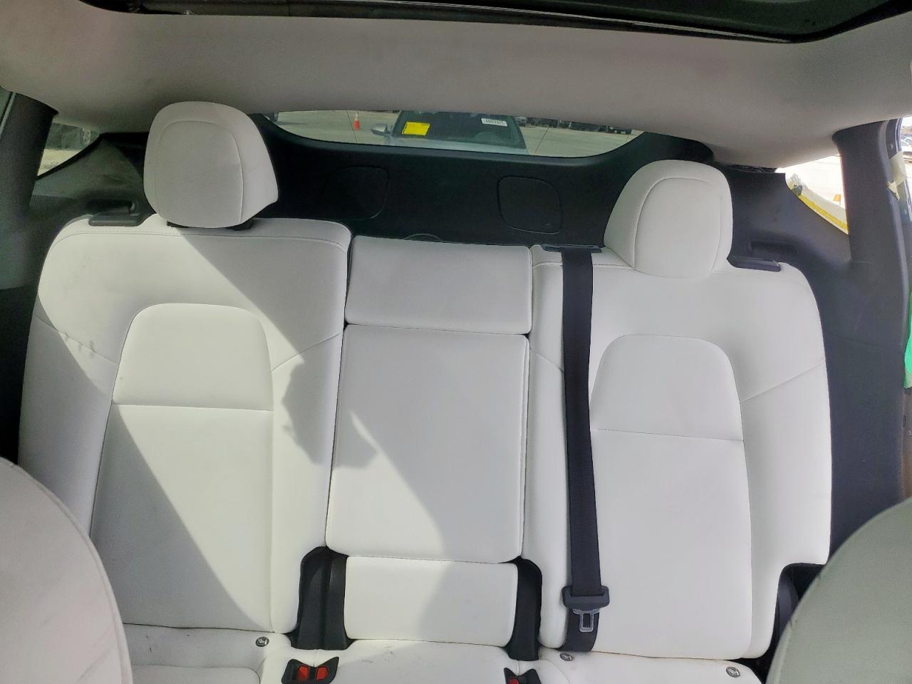 2023 TESLA MODEL Y  VIN:7SAYGDEF6PF590688