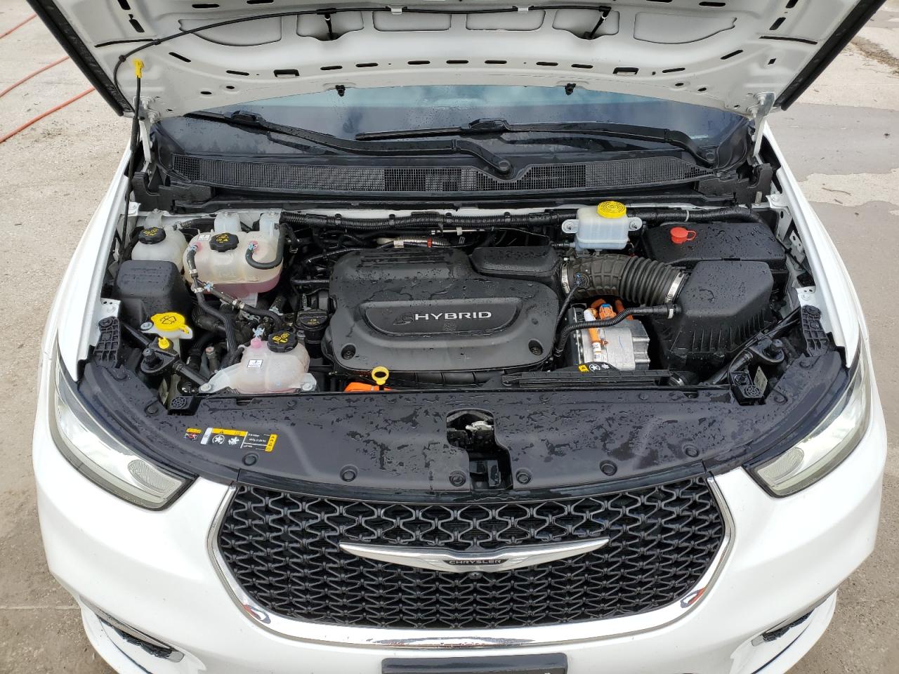 2022 CHRYSLER PACIFICA HYBRID TOURING L VIN:2C4RC1L74NR143639