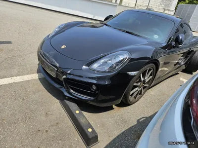 2015 Porsche Cayman VIN: