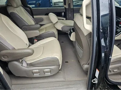 2020 Kia Carnival VIN:
