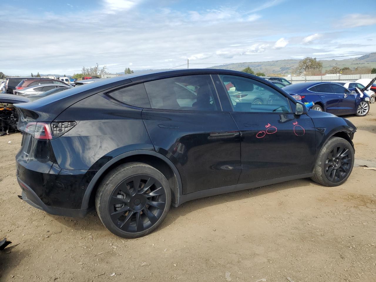 2022 TESLA MODEL Y  VIN:7SAYGDEE2NF575433