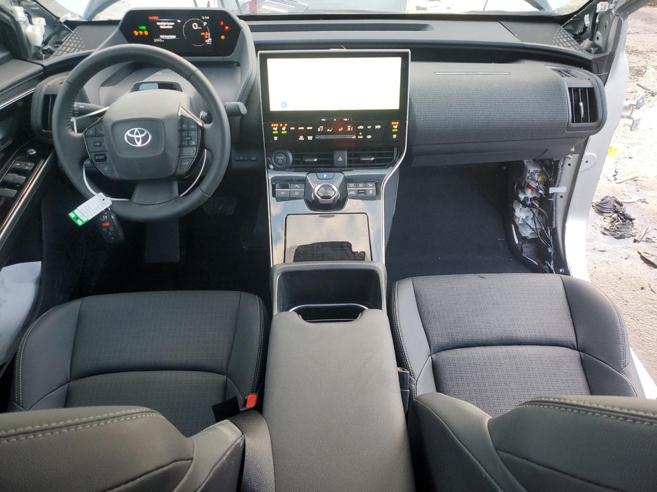 2024 TOYOTA BZ4X XLE VIN:JTMABACA5RA072490