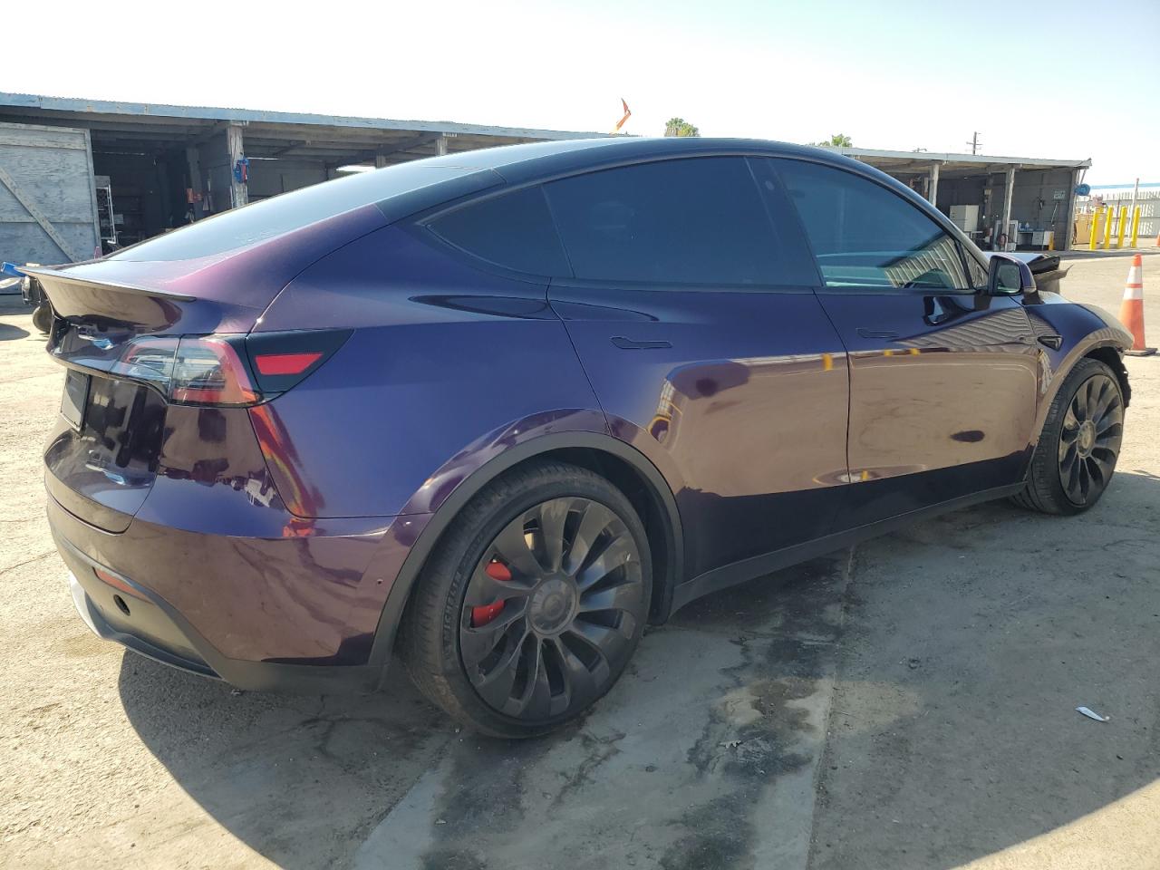 2022 TESLA MODEL Y  VIN:7SAYGDEFXNF575978