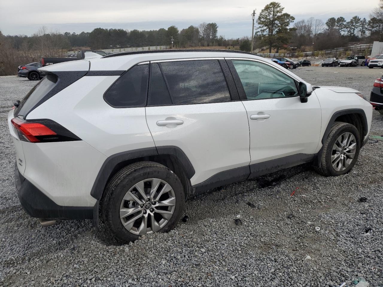 2024 TOYOTA RAV4 XLE PREMIUM VIN:2T3A1RFV1RW424658